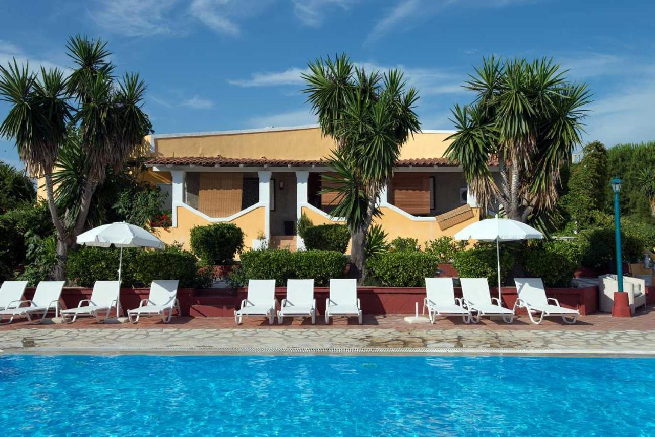Bristol Aparthotel Roda (Corfu)