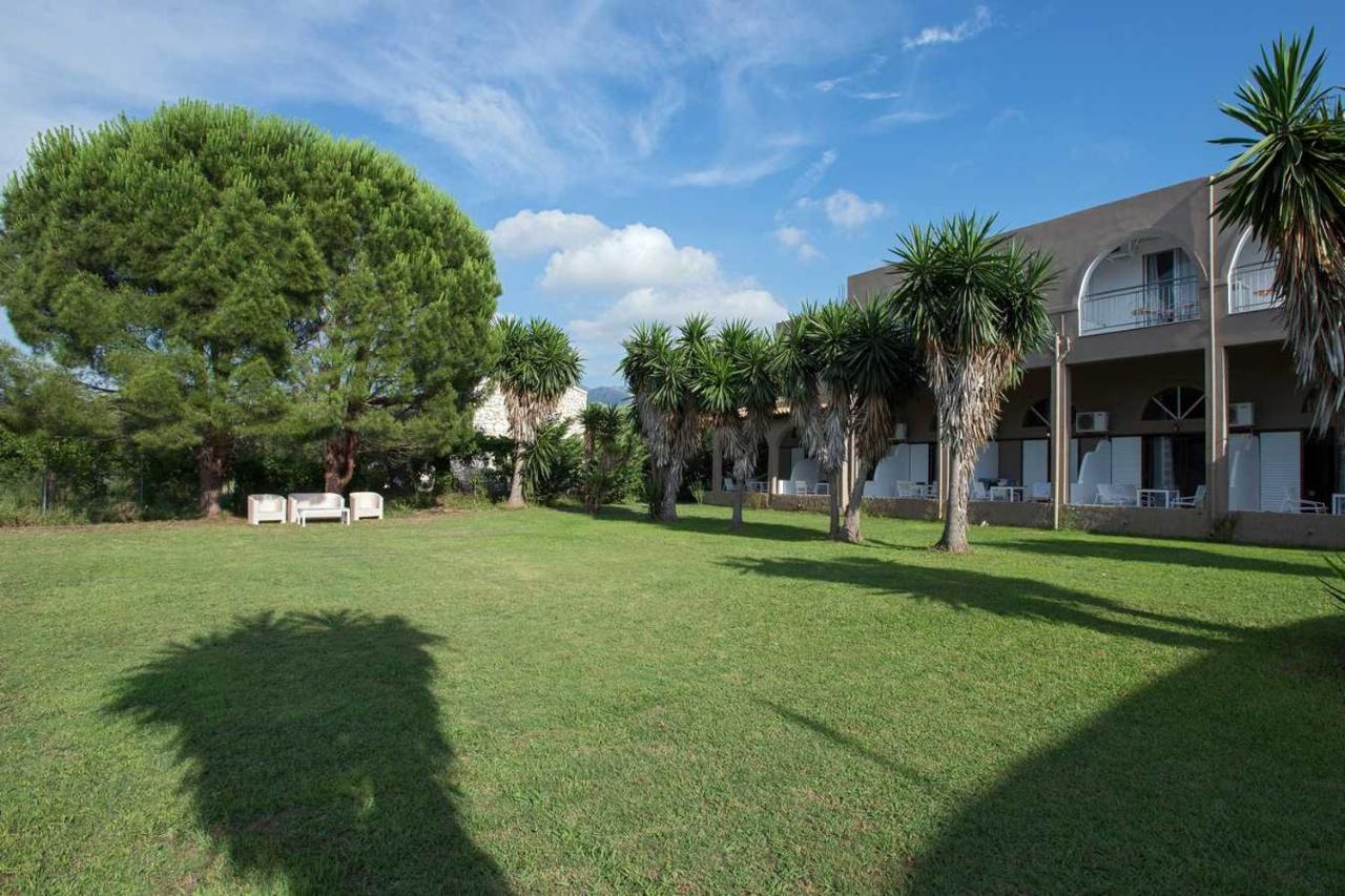 Aparthotel Bristol Roda (Corfu)